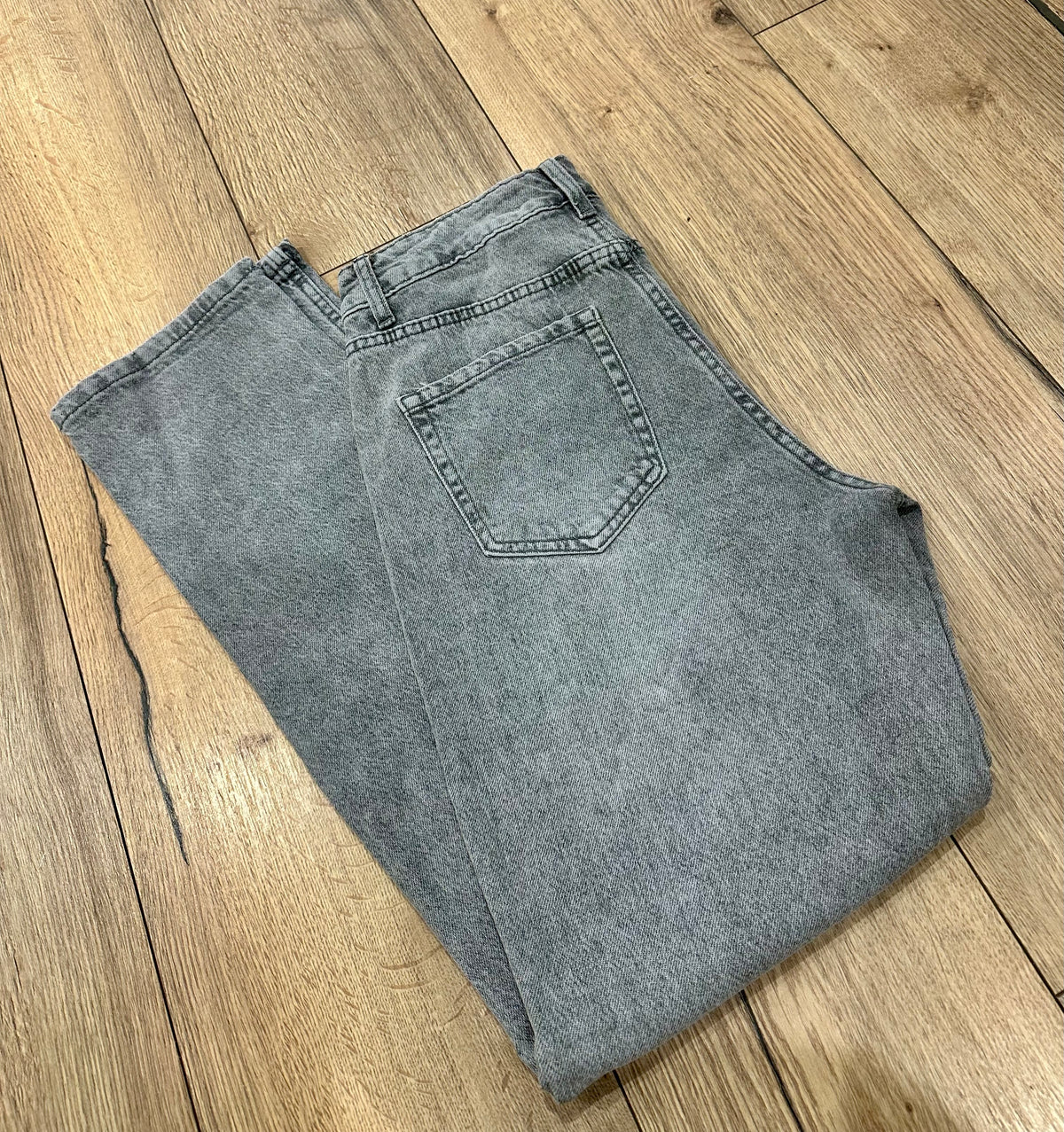 Jean mom fit stretch